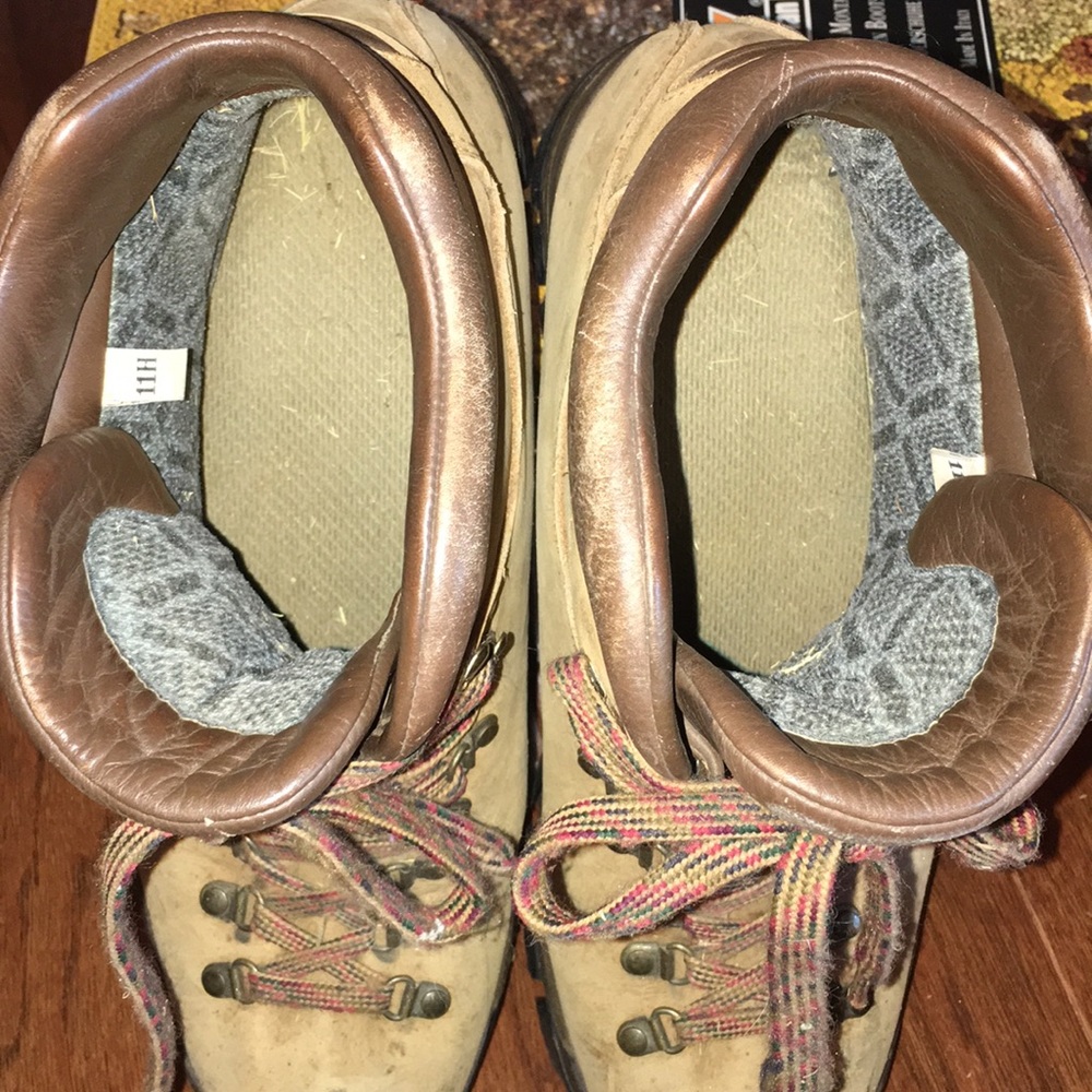 Zamberlan Mountain Boots - Picture 6 of 7